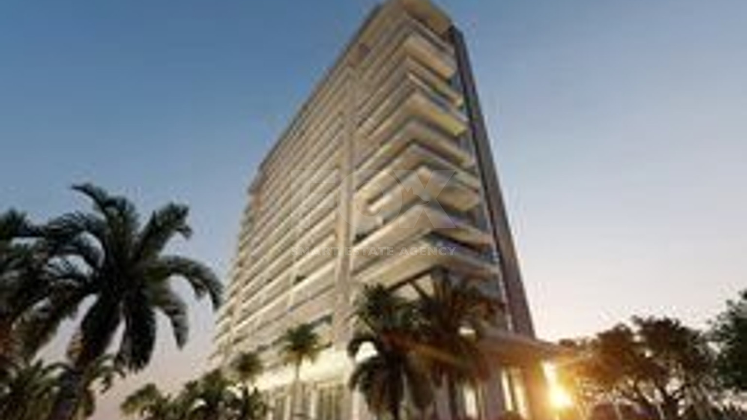 Three bedroom apartment on the seventh floor in a privileged area in Kato Paphos, for sale