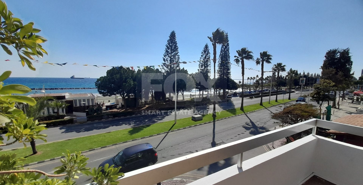 One bedroom seafront apartment for Rent in Agia Trias, Lemesos