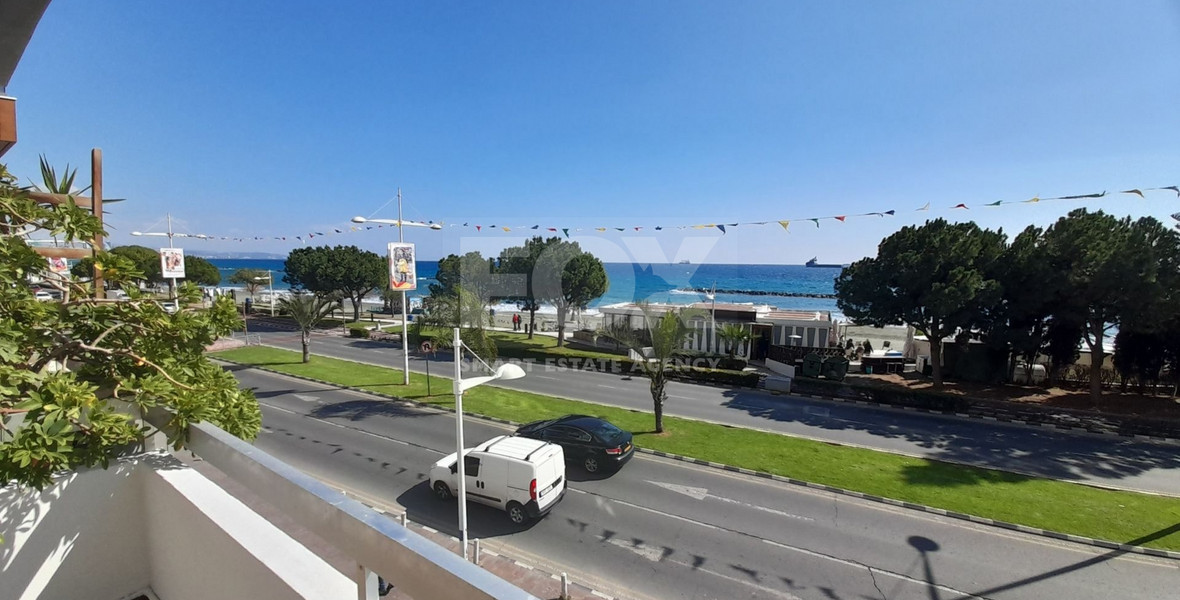 One bedroom seafront apartment for Rent in Agia Trias, Lemesos