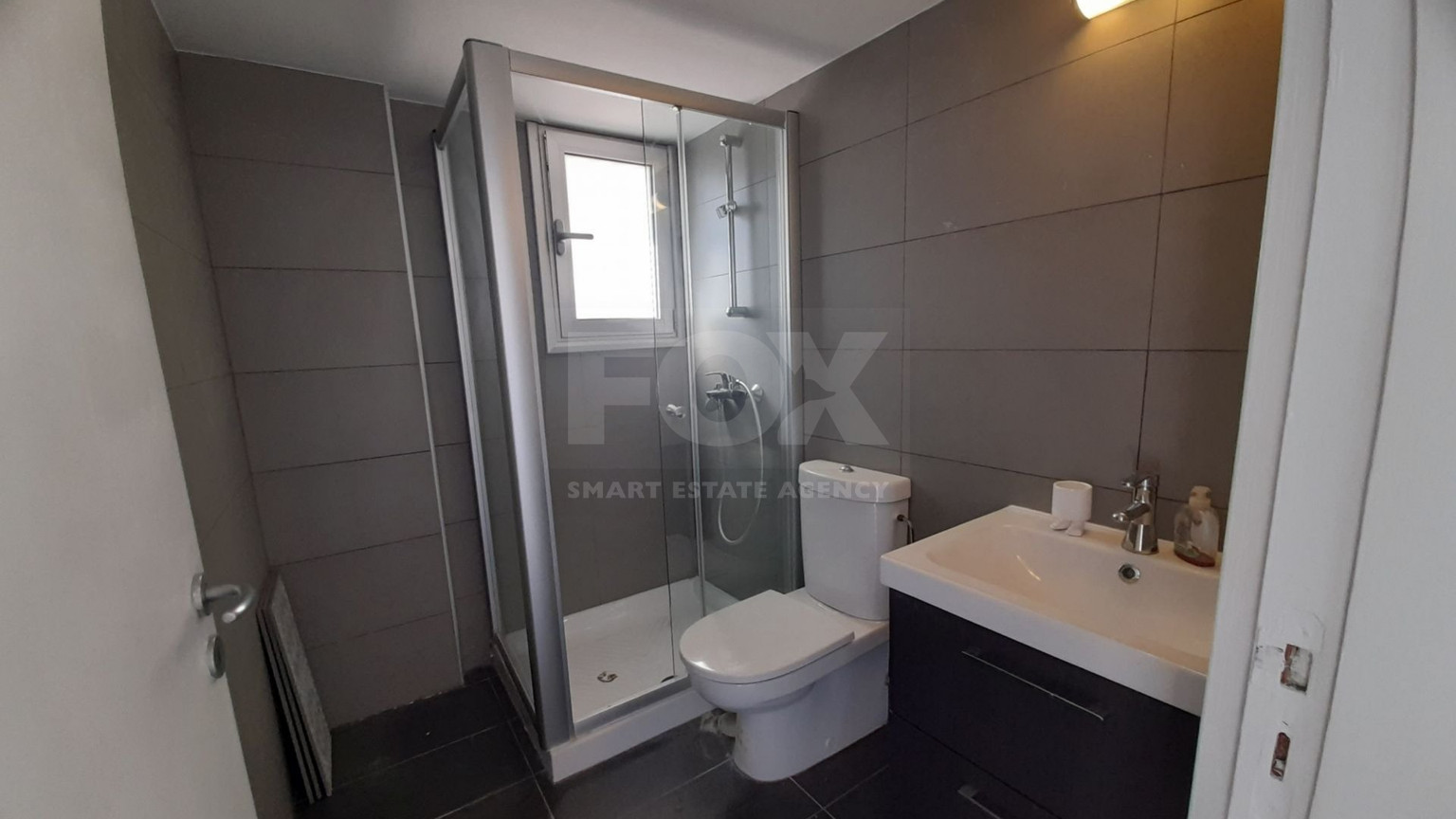 One bedroom seafront apartment for Rent in Agia Trias, Lemesos