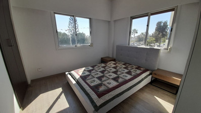 One bedroom seafront apartment for Rent in Agia Trias, Lemesos