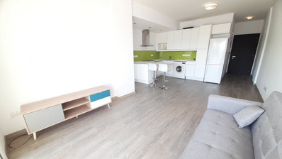 One bedroom seafront apartment for Rent in Agia Trias, Lemesos