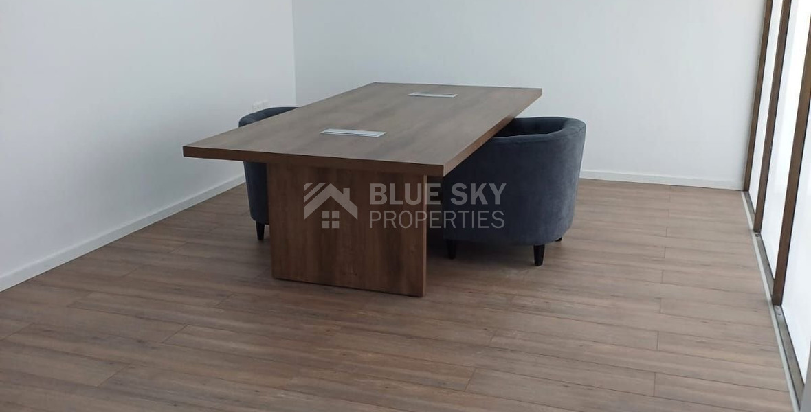 Office for rent in Kato Paphos.