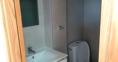 Office for rent in Kato Paphos.