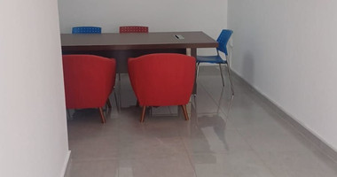Office for rent in Kato Paphos.