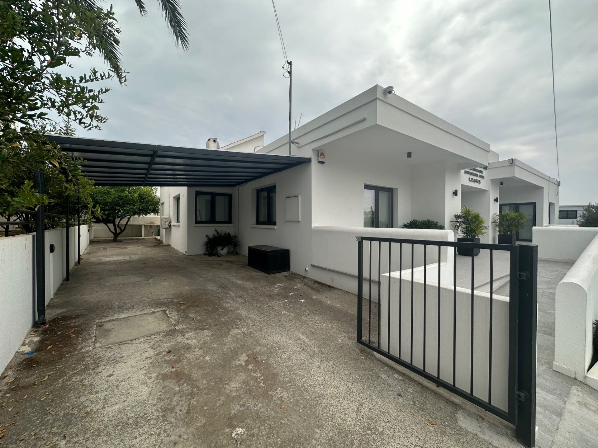 Office 145 m² in Limassol, Cyprus