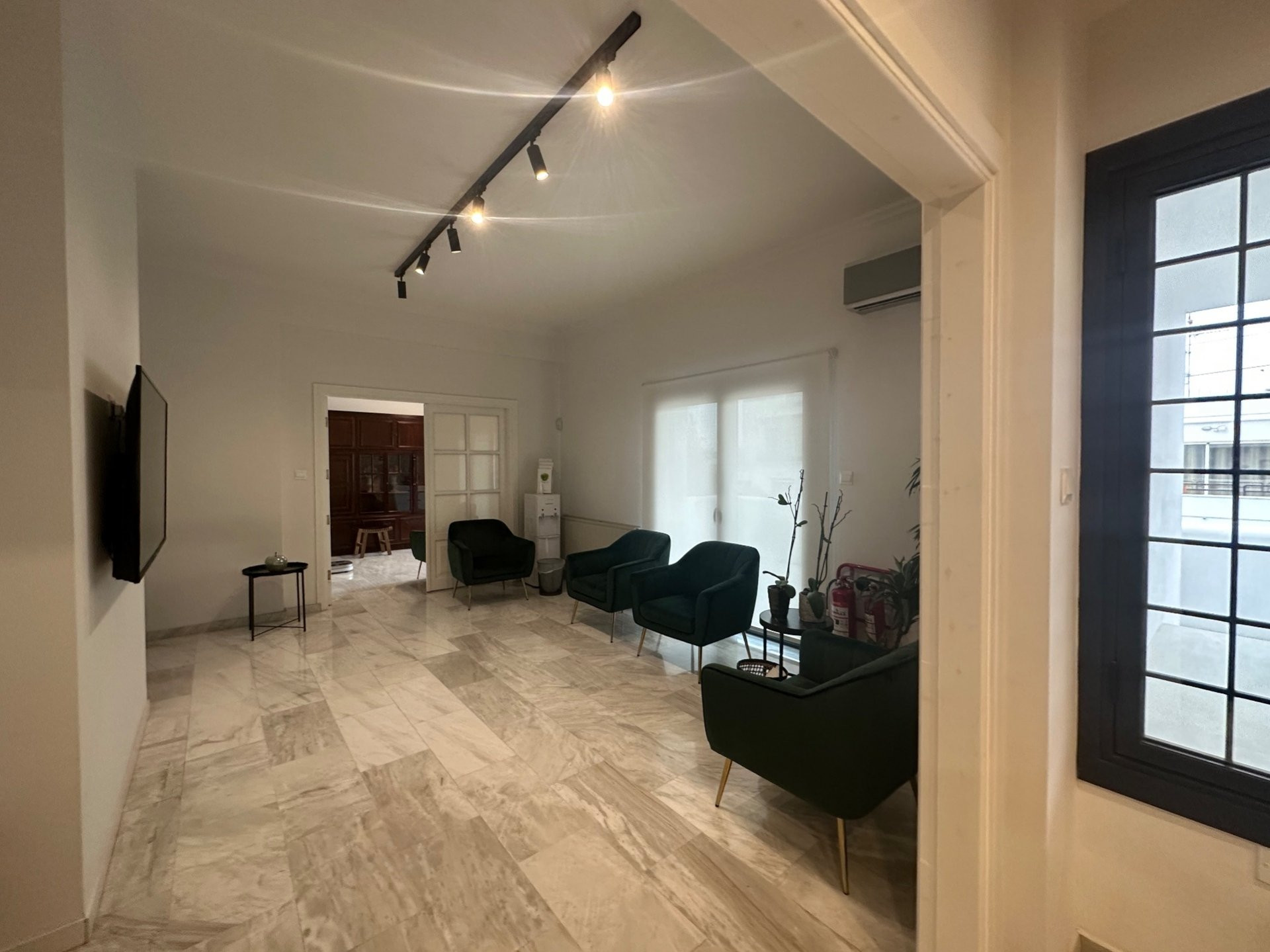 Office 145 m² in Limassol, Cyprus