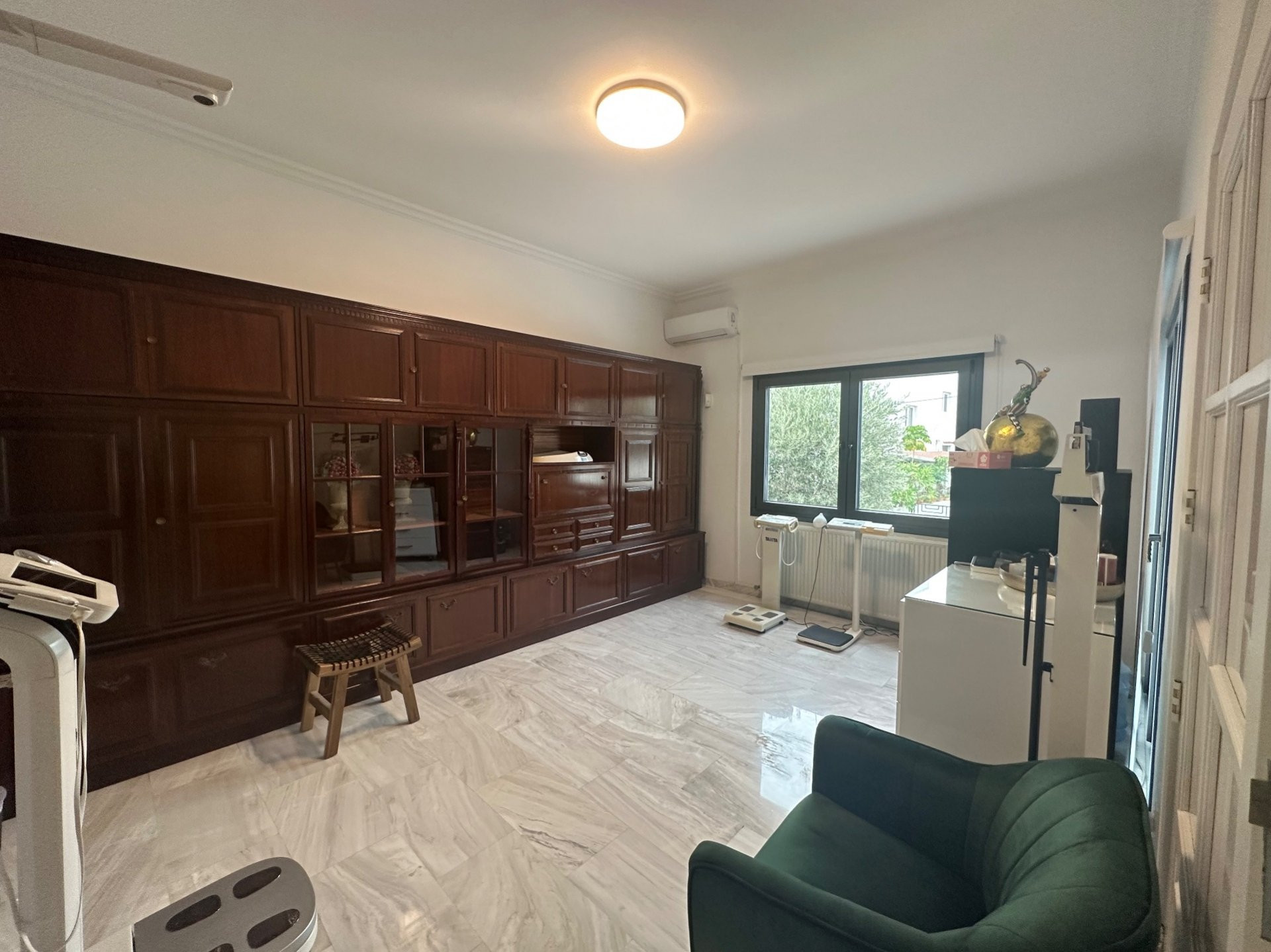 Office 145 m² in Limassol, Cyprus