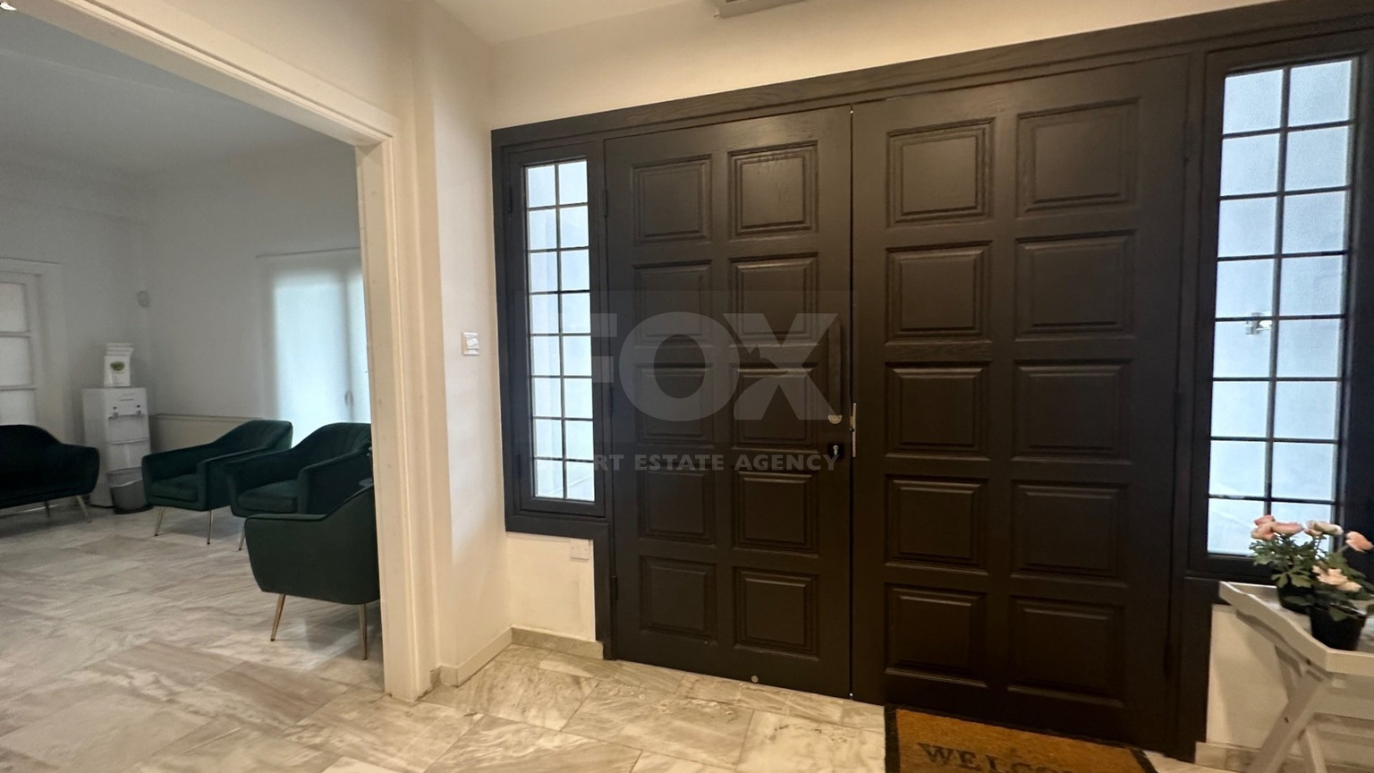 Luxury office premises ifor rent in Kapsalos