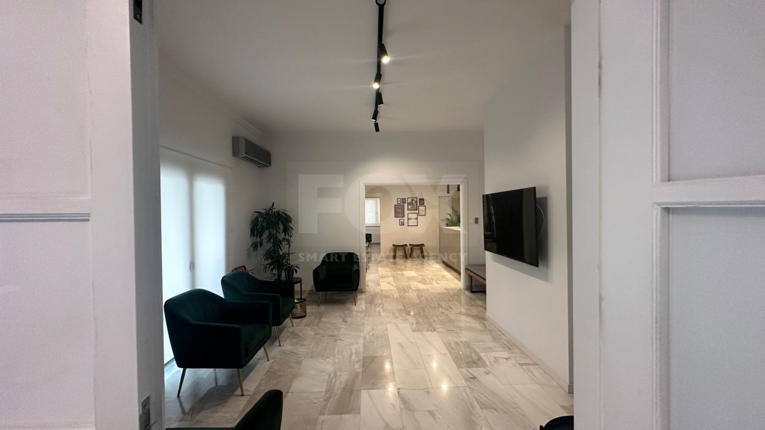 Luxury office premises ifor rent in Kapsalos