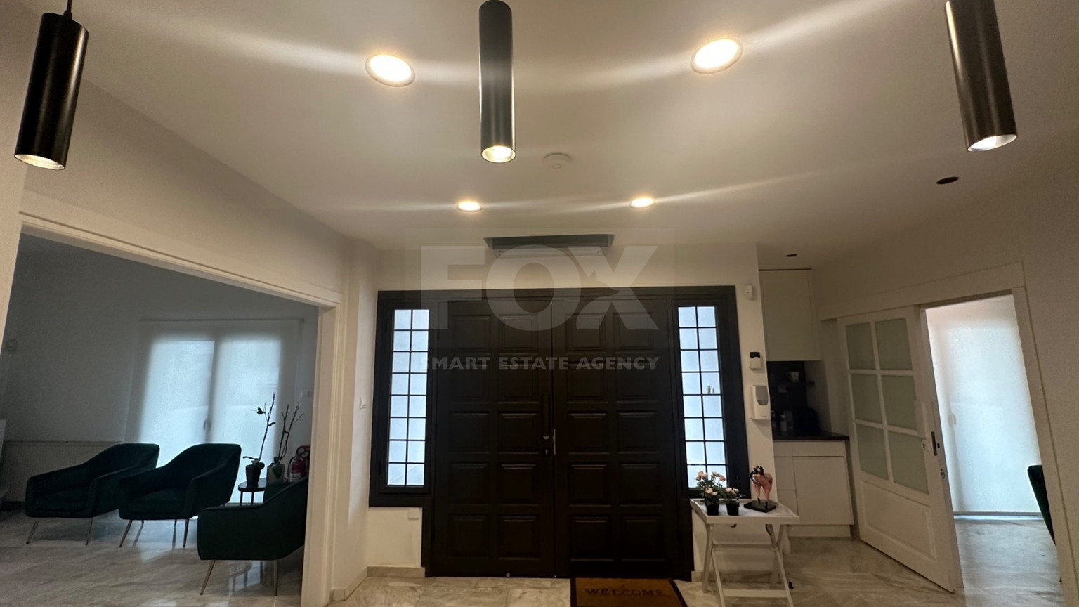 Luxury office premises ifor rent in Kapsalos