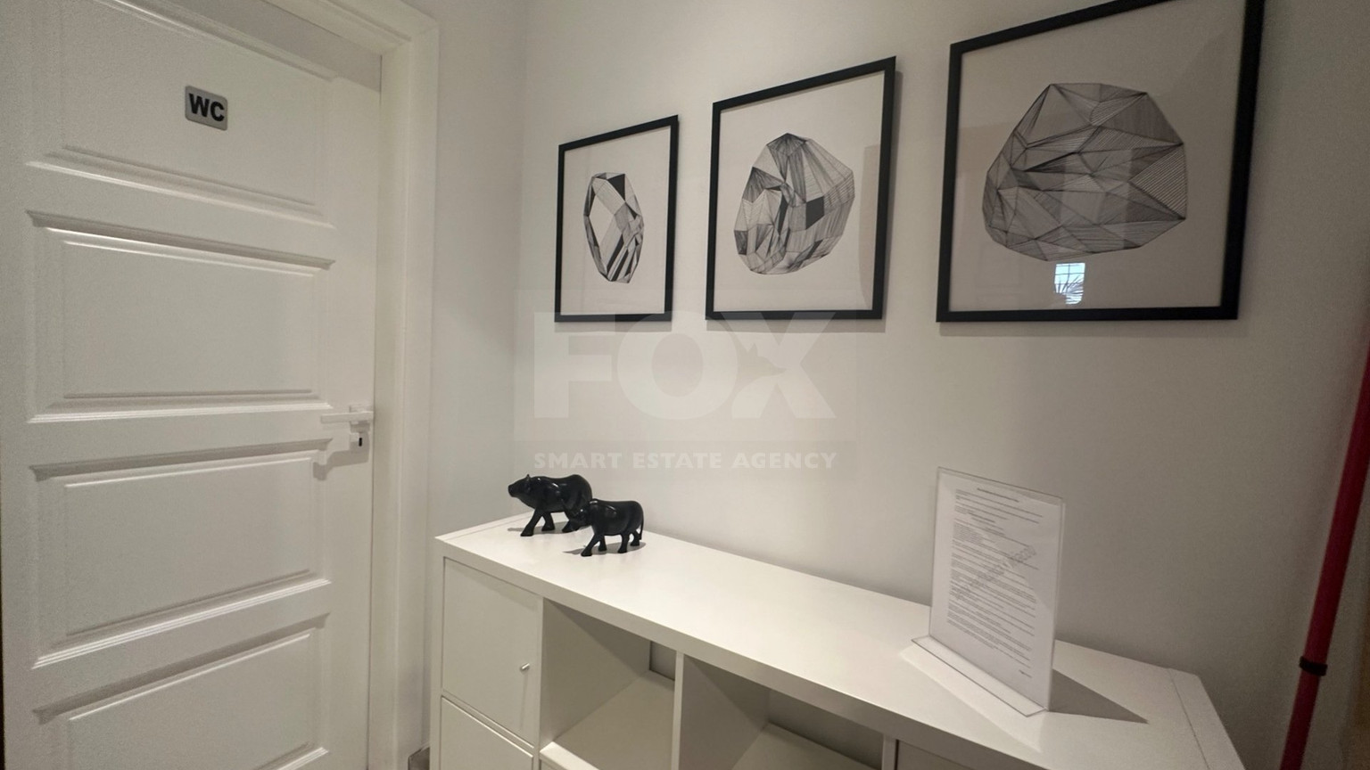Luxury office premises ifor rent in Kapsalos