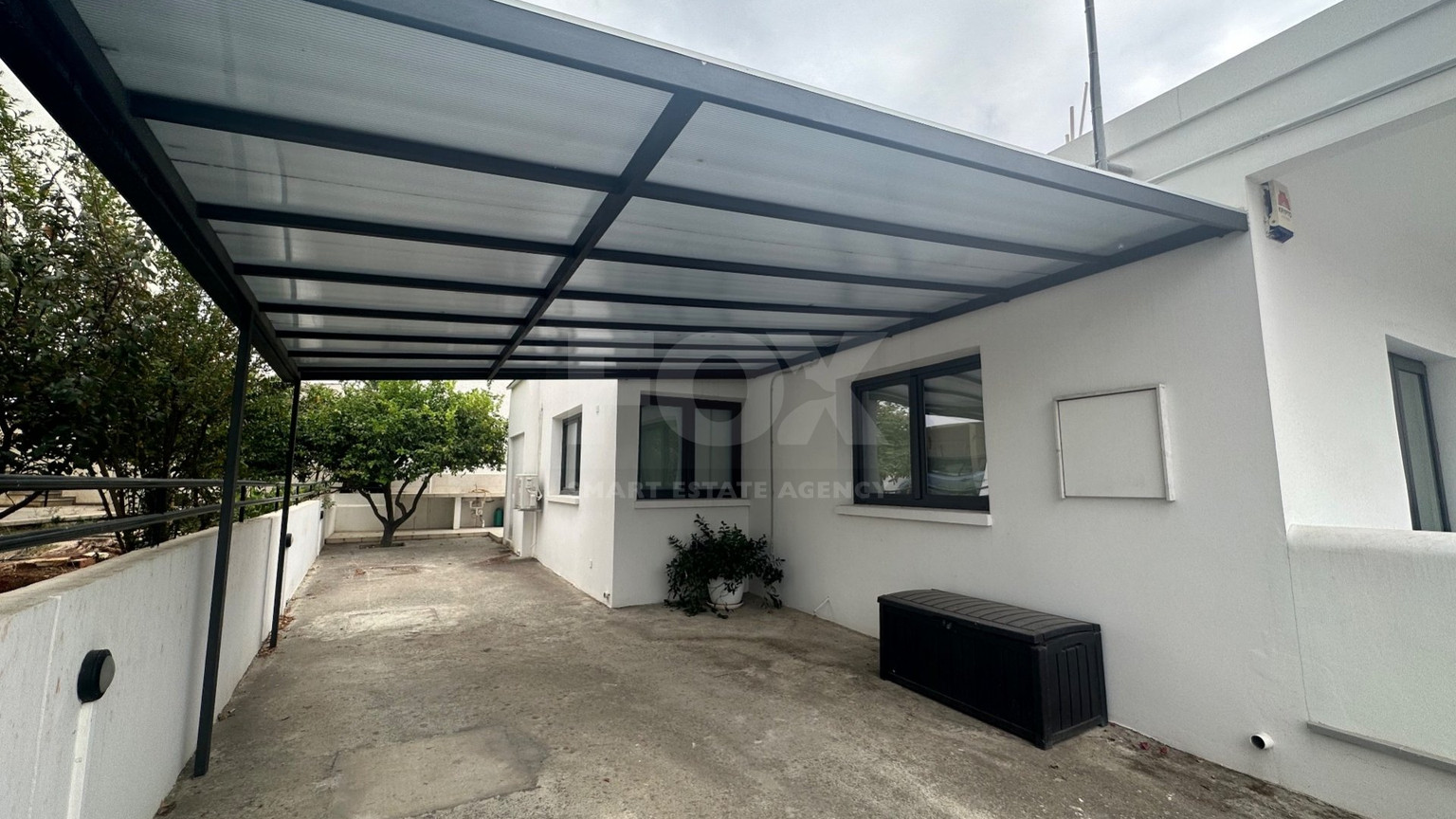 Luxury office premises ifor rent in Kapsalos