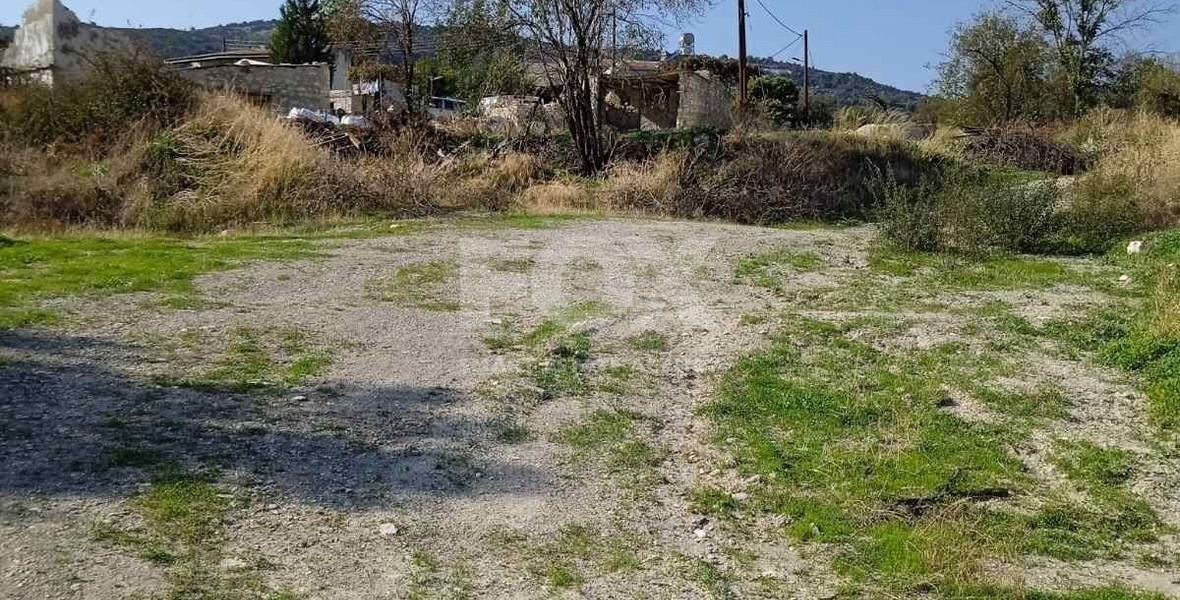 Residential land in Arminou, Paphos