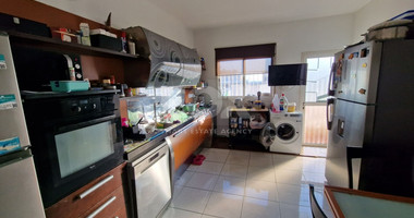 Three Bedroom Apartment For Sale Near The Ajax Hotel