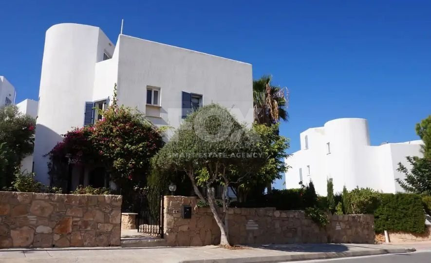 Beautiful three bedroom coastal villa