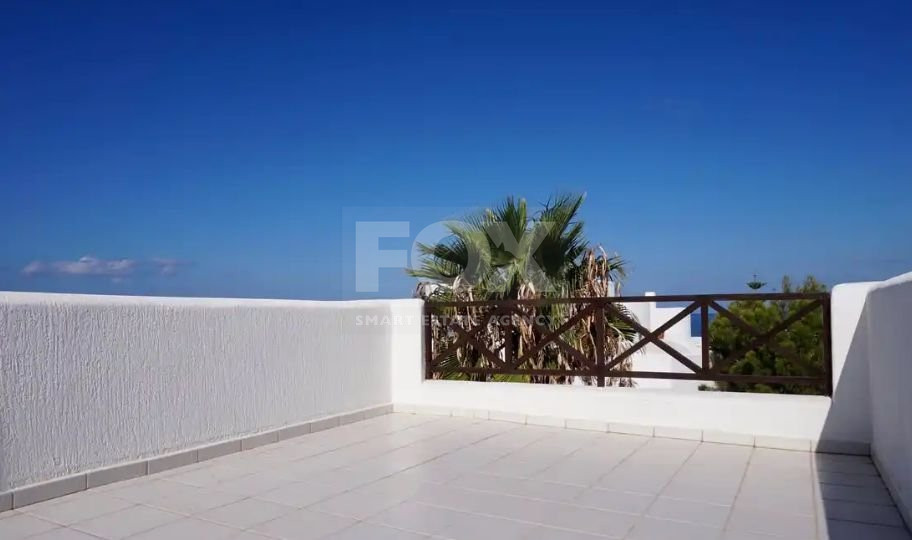 Beautiful three bedroom coastal villa