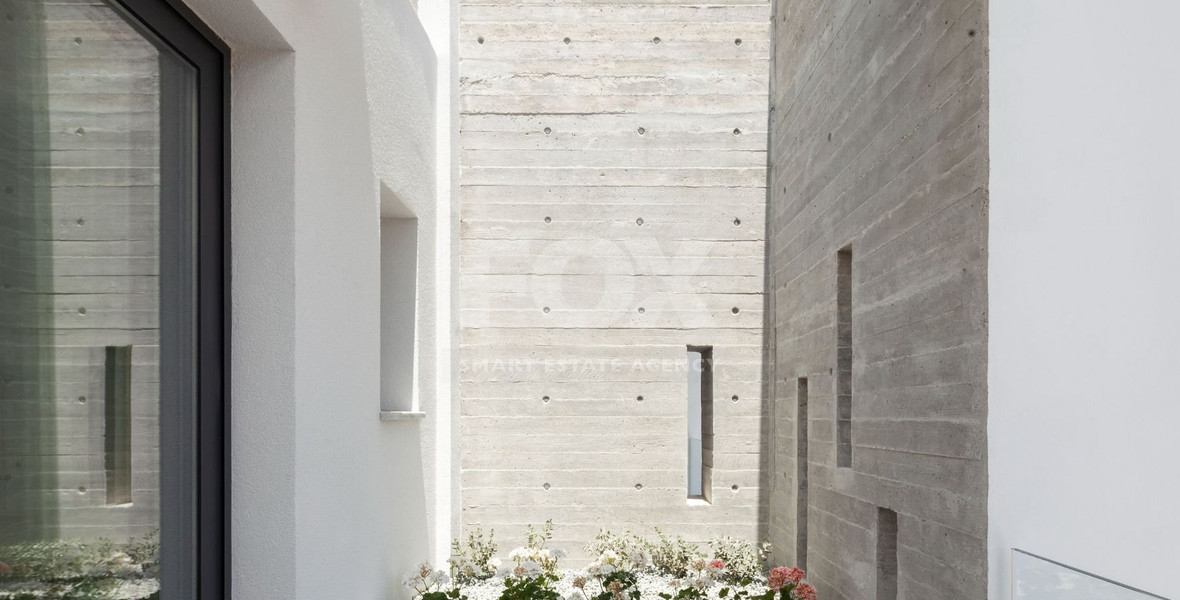 Two bedroom  magnificent apartment in Paphos