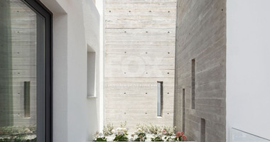 Two bedroom  magnificent apartment in Paphos