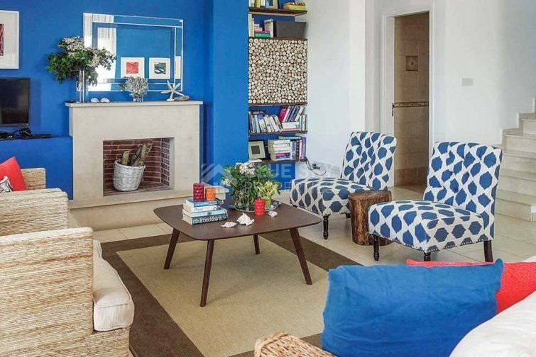 Three-Bedroom Detached Villa for Rent in Coral Bay – Fully Furnished, Spacious Plot.