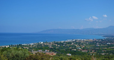 Five bedroom bungalow with sea view in Neo Chorio, Paphos