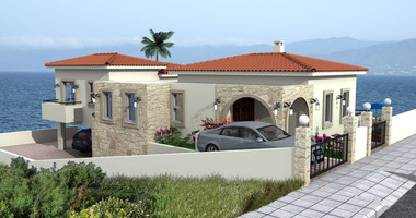 Five bedroom bungalow with sea view in Neo Chorio, Paphos