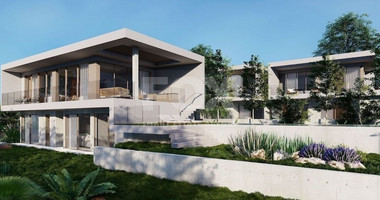 A magnificent four bedroom villa in Peyia for sale, Paphos