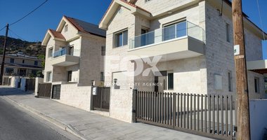 Five bedroom villa in Palodeia, Limassol