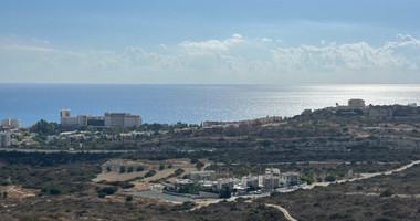 OUTSTANDING RESIDENTIAL LAND WITH PANORAMIC UNOBSTRUCTED SEA VIEWS  360 DEGREES.