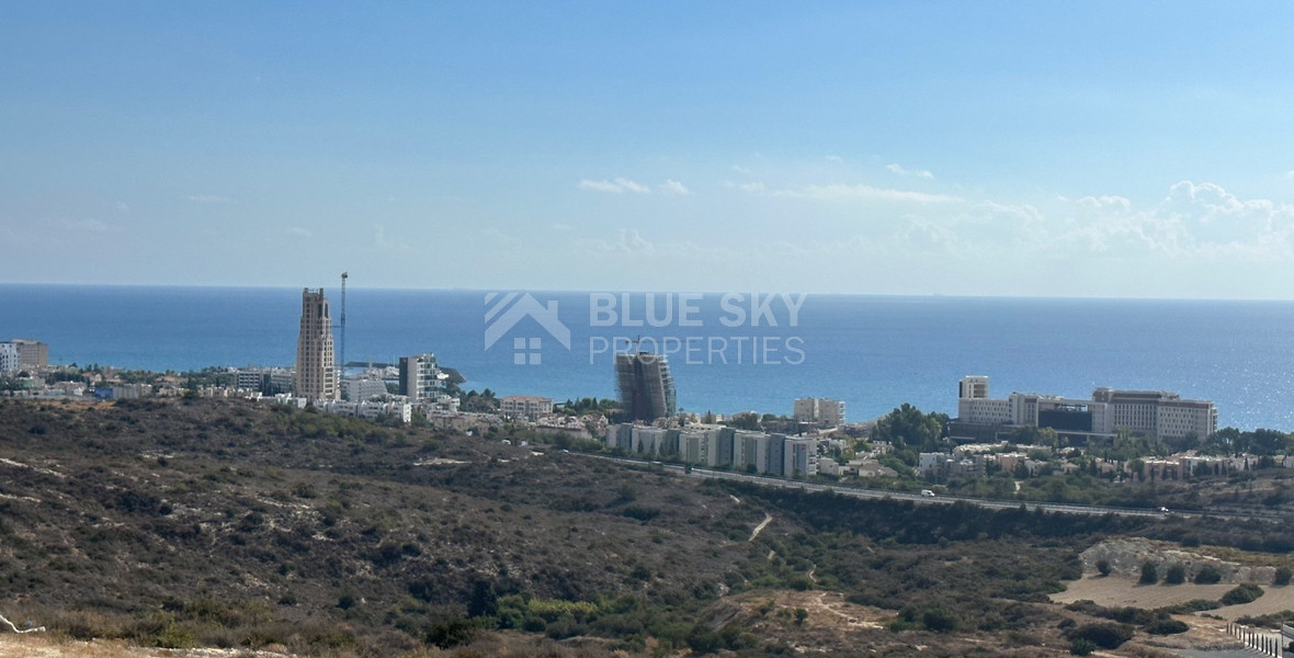 OUTSTANDING RESIDENTIAL LAND WITH PANORAMIC UNOBSTRUCTED SEA VIEWS  360 DEGREES.