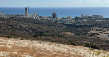 OUTSTANDING RESIDENTIAL LAND WITH PANORAMIC UNOBSTRUCTED SEA VIEWS  360 DEGREES.