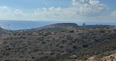 OUTSTANDING RESIDENTIAL LAND WITH PANORAMIC UNOBSTRUCTED SEA VIEWS  360 DEGREES.