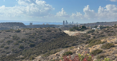 OUTSTANDING RESIDENTIAL LAND WITH PANORAMIC UNOBSTRUCTED SEA VIEWS  360 DEGREES.