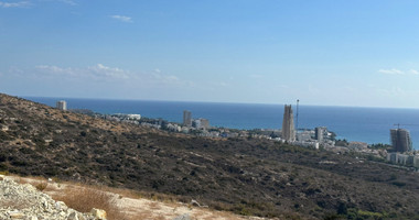 OUTSTANDING RESIDENTIAL LAND WITH PANORAMIC UNOBSTRUCTED SEA VIEWS  360 DEGREES.