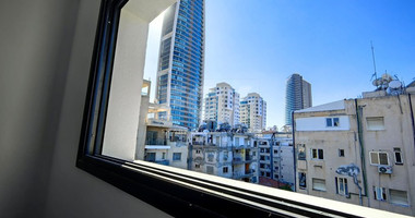 Luxury, modern design, 2-bedroom apartment in Neapolis