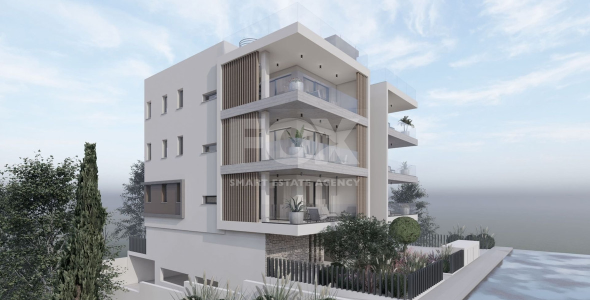 Two bedroom fabulous apartment with roof garden area in Anavargos , Paphos