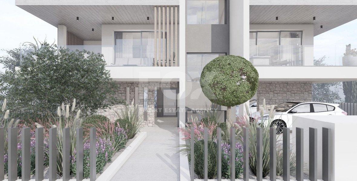 Two bedroom fabulous apartment with roof garden area in Anavargos , Paphos