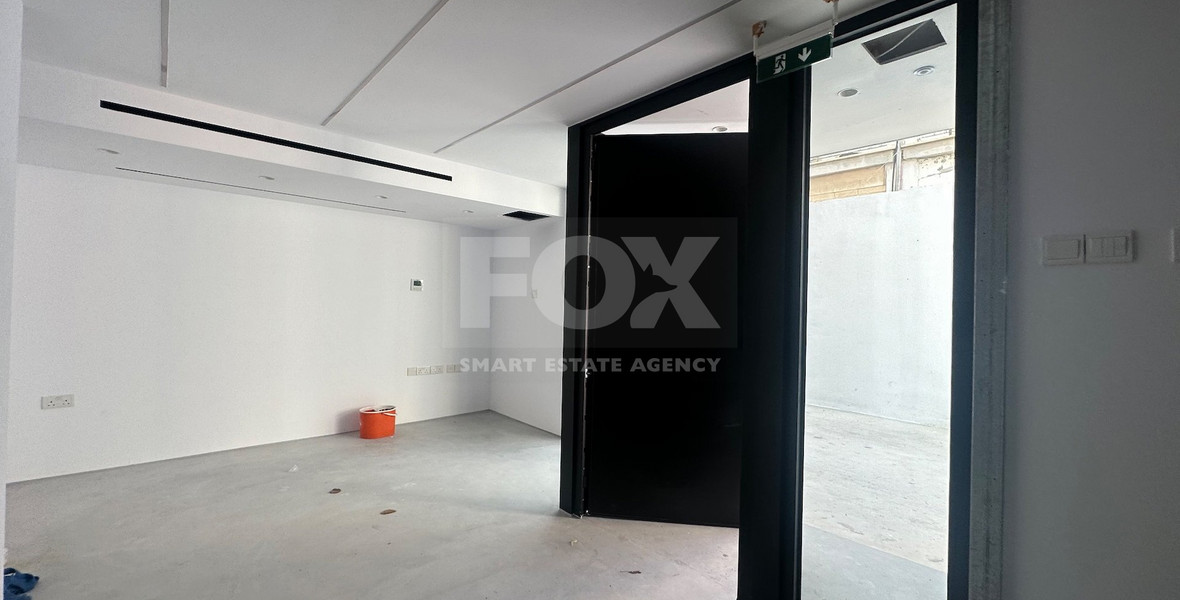 LUXURY OFFICE BUILDING FOR RENT IN PRIME COMMERCIAL AVENUE