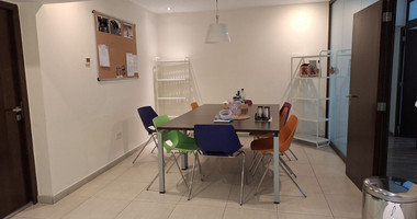 Office for rent inAgia Zoni
