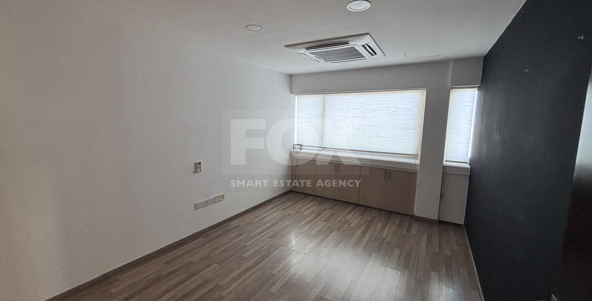 Office for rent inAgia Zoni