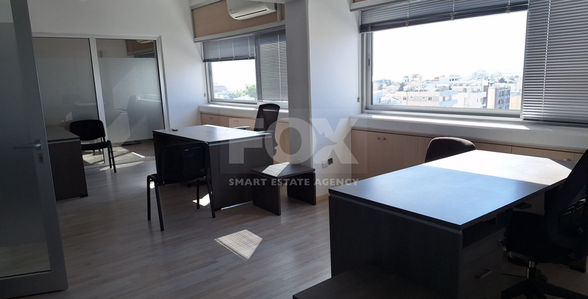Office for rent in the city center