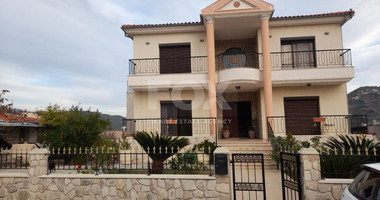 Luxury villa in 2379sqm land in Limnatis, Limassol