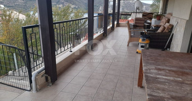 Luxury villa in 2379sqm land in Limnatis, Limassol