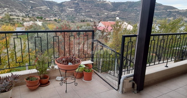 Luxury villa in 2379sqm land in Limnatis, Limassol