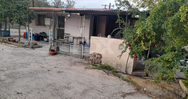 Luxury villa in 2379sqm land in Limnatis, Limassol