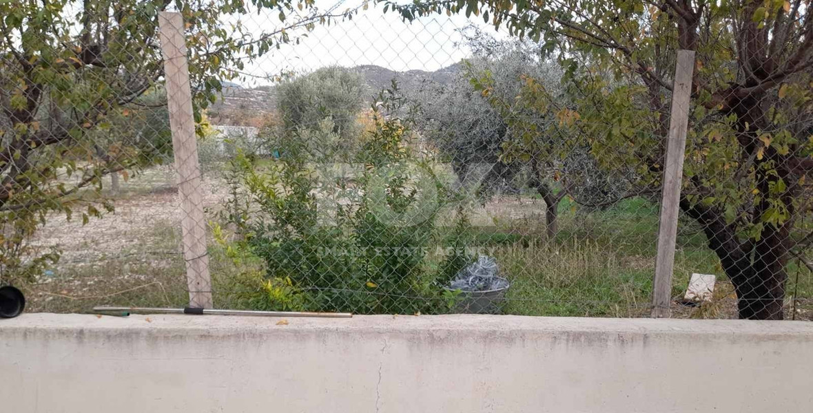 Luxury villa in 2379sqm land in Limnatis, Limassol