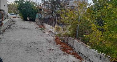 Luxury villa in 2379sqm land in Limnatis, Limassol