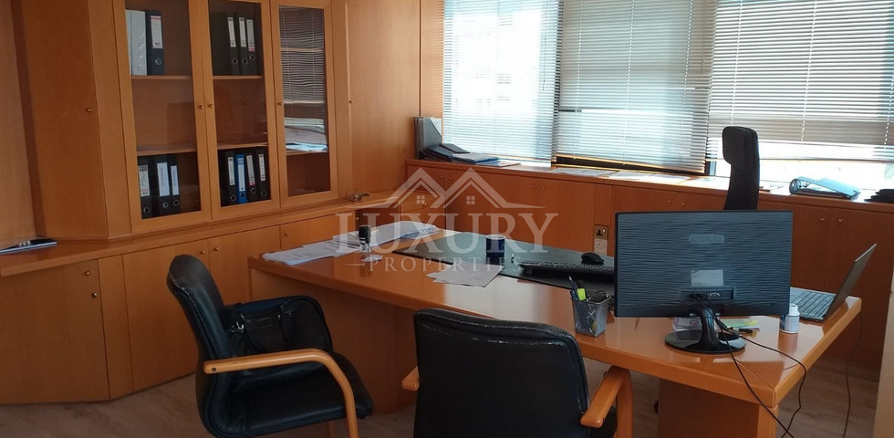 Office For Rent In The Town Center