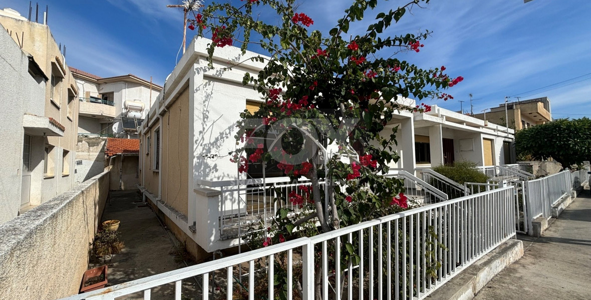 For sale 3 bedroom house in Apostolos Andreas Limassol