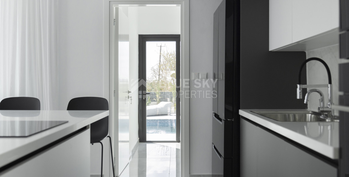 Four bedroom villa with roof garden and private swimming pool, in Paphos